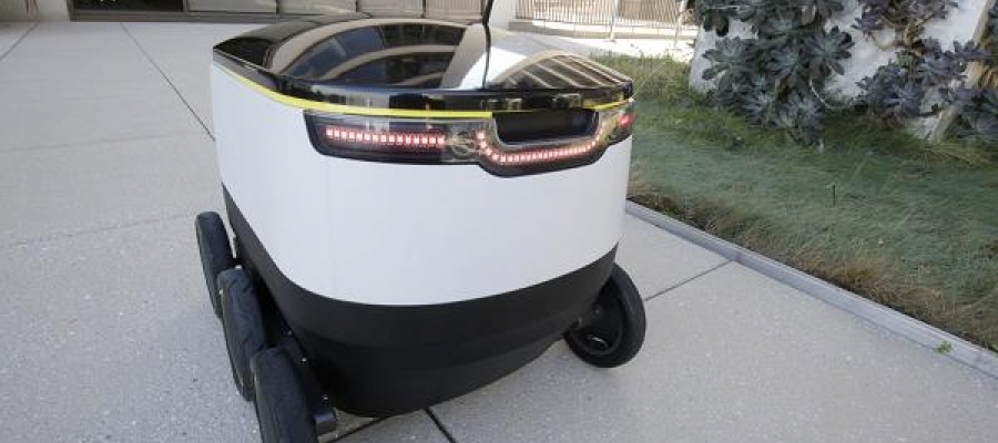Roboti dostavljaju pakete umesto kurira