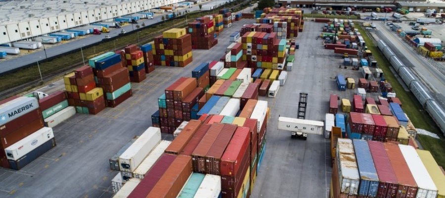 Prevoznici kontejnera zaradili više od Facebook-a, Amazona, Google-a